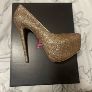 Perfect for Holiday Parties 🔥🔥 Justfab Miley